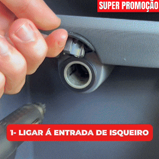 Passo 1 da instalação do Carlega X: ligar a ficha à entrada do isqueiro do carro