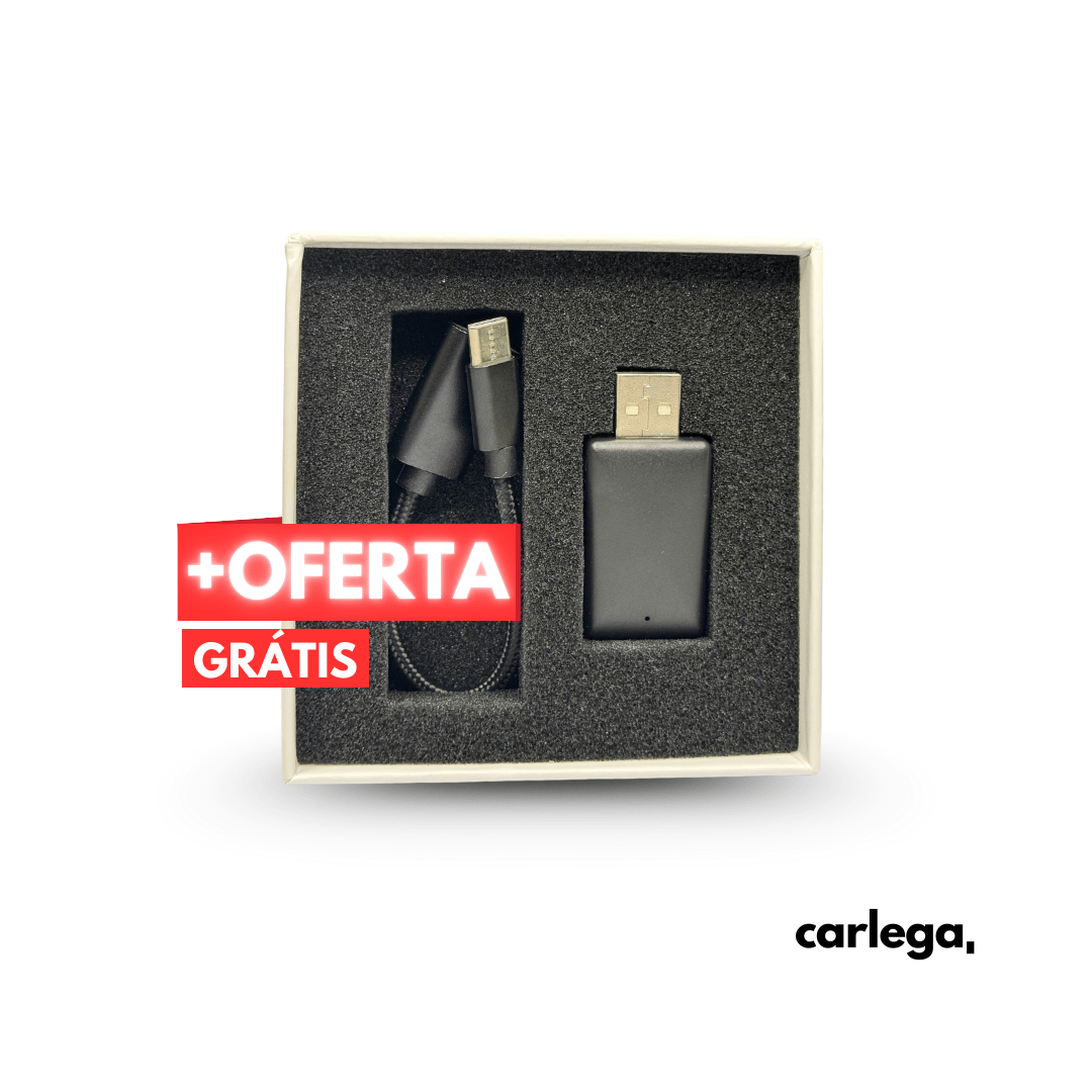 Caixa da Pen Carlega aberta, com o cabo oferecido ao lado do adaptador